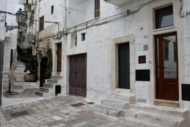 La Rosa D Ernesto Wifi Free 3 Sleeping Places Apartment ออสตูนี ภายนอก รูปภาพ