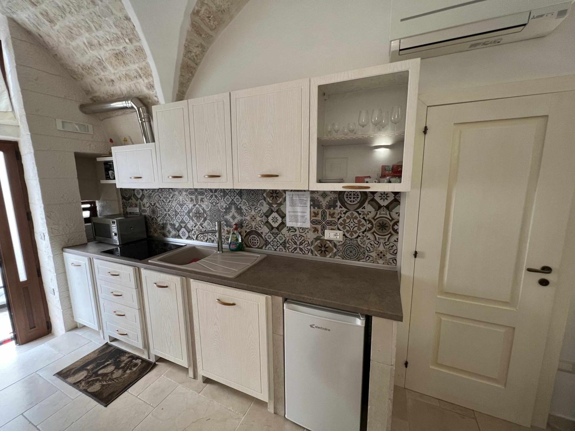 La Rosa D Ernesto Wifi Free 3 Sleeping Places Apartment ออสตูนี ภายนอก รูปภาพ